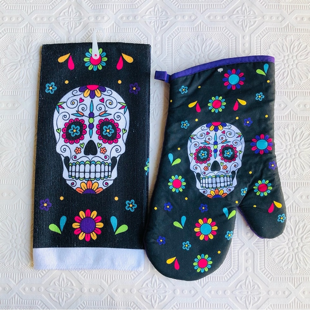 Dia De Los Muertos Kitchen Accessories 2 pc